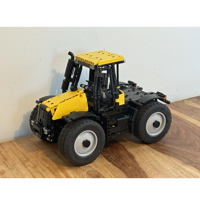 Urban Farming Agriculture - MOC-254775 Urban Farm Agriculture Geel-zwarte tractor
